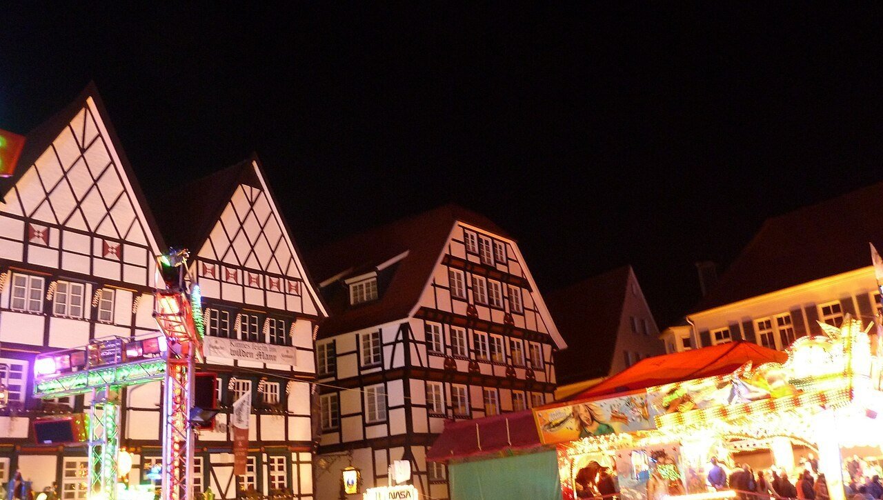 Soester Allerheiligenkirmes 2027 auf dem historischen Marktplatz