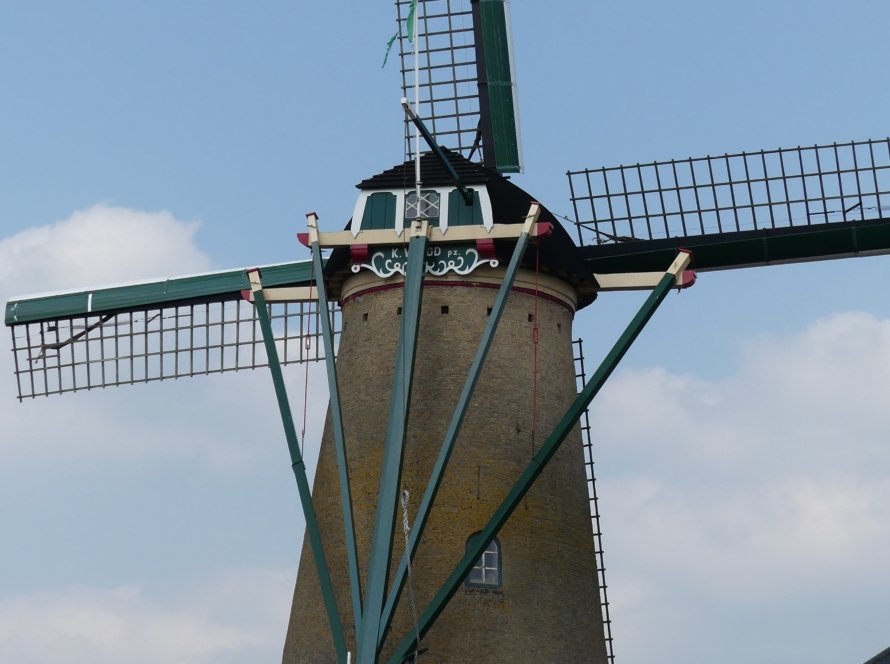 Kermis Ouddorp 2026 – Windmühle De Hoop als Wahrzeichen des Veranstaltungsortes