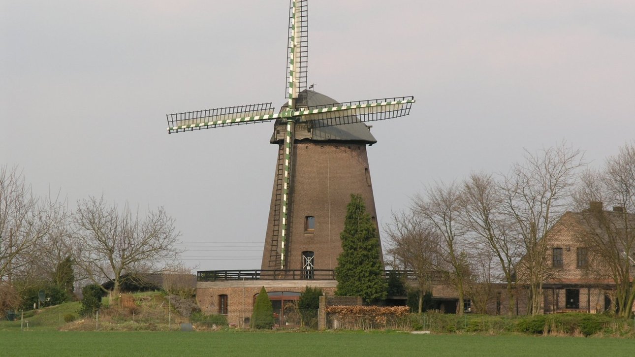Herbstkirmes Vernum 2026 – Vernumer Windmühle im Veranstaltungsort Geldern-Vernum