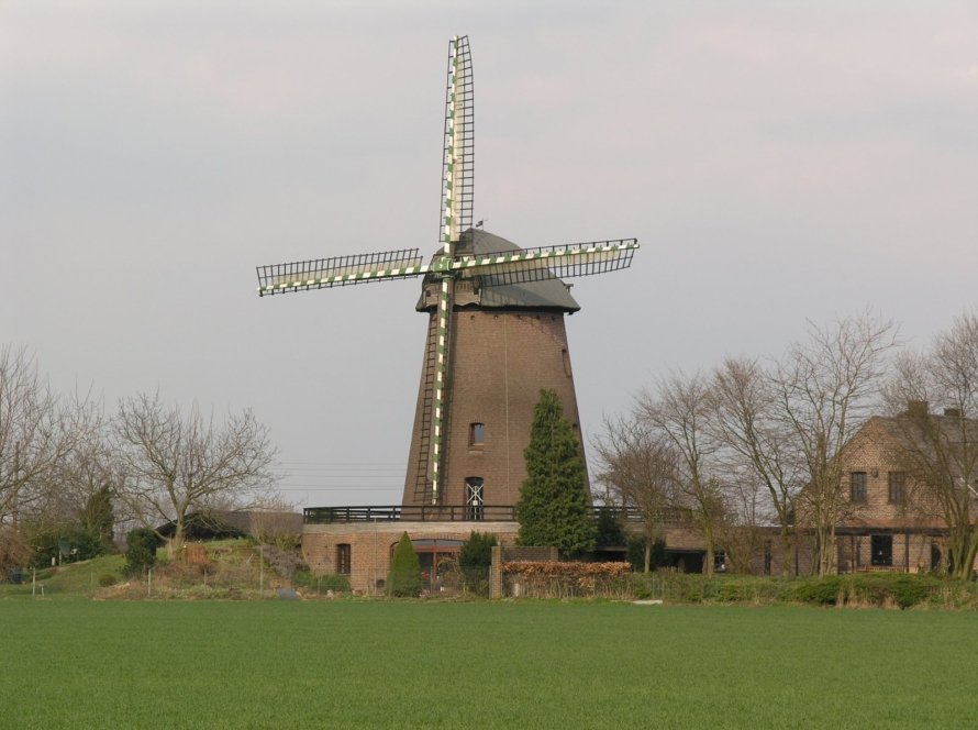 Herbstkirmes Vernum 2026 – Vernumer Windmühle im Veranstaltungsort Geldern-Vernum