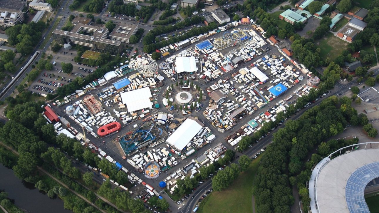 Schützenfest Hannover 2027 mit Fahrgeschäften auf dem Schützenplatz