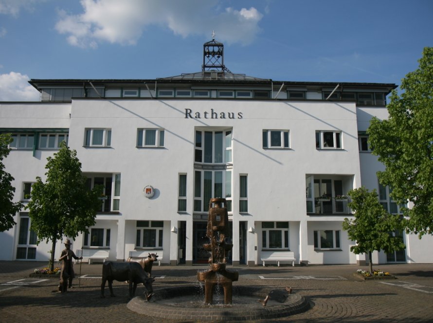Wendsche Kärmetze 2026 am Rathaus Wenden, dem offiziellen Auftaktort