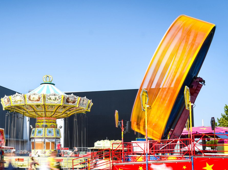 Dornbirner Herbstmesse 2026 mit Fahrgeschäften auf dem Rummelplatz
