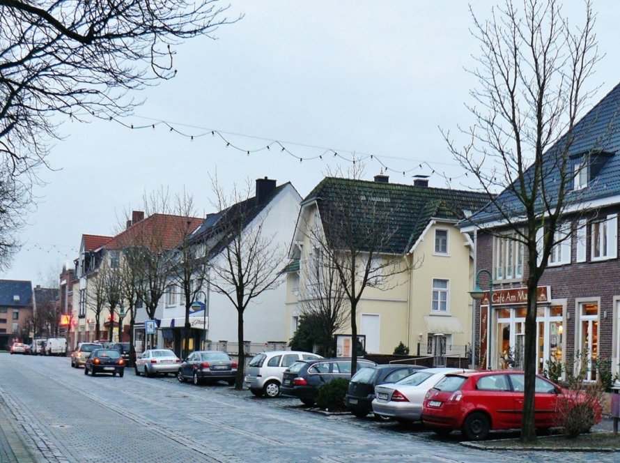 Mettwurstmarkt Ennigerloh 2026 – Alleestraße im Veranstaltungsbereich