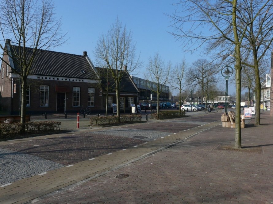 Kermis Beek en Donk 2026 – Ortsmotiv nahe dem Piet van Thielplein