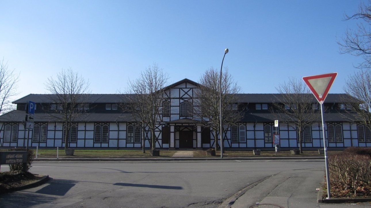 Warburger Oktoberwoche 2026 – Stadthalle am Schützenplatz als Standortmotiv