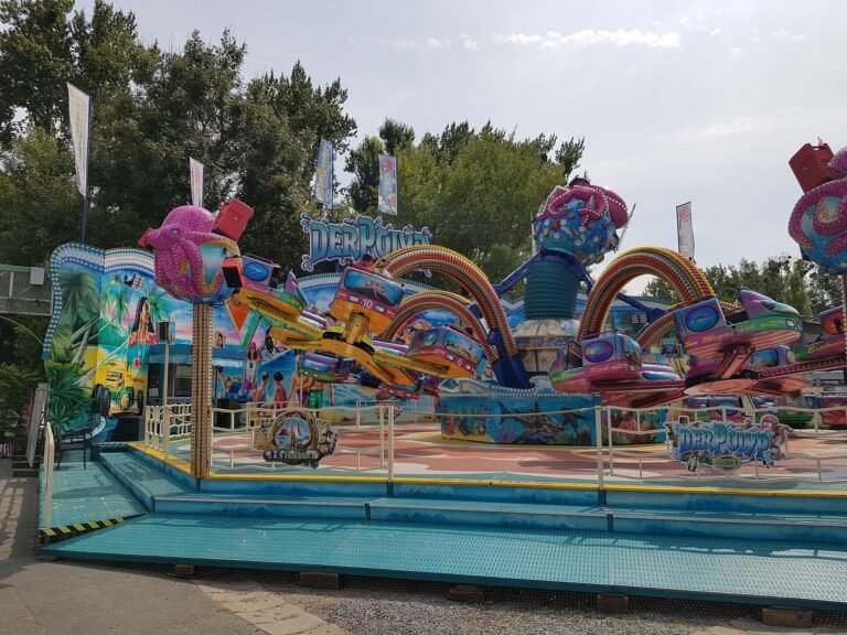 Der Polyp – Schwarzkopf Monster 3 auf der Kirmes