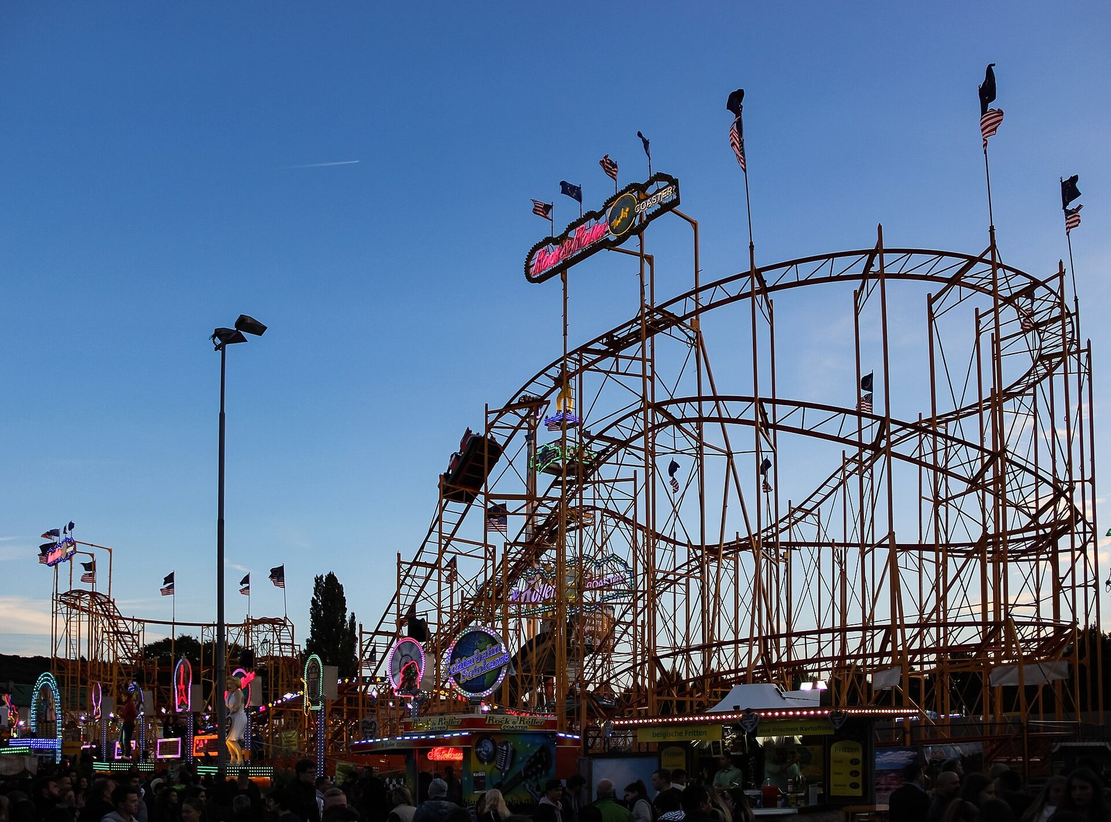 Rock & Roller Coaster von Vorlop auf dem Pützchens Markt